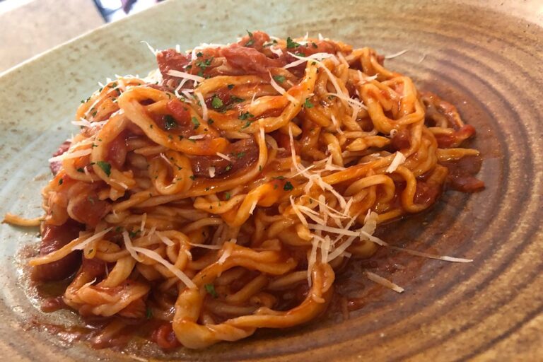 linguini-amatriciana